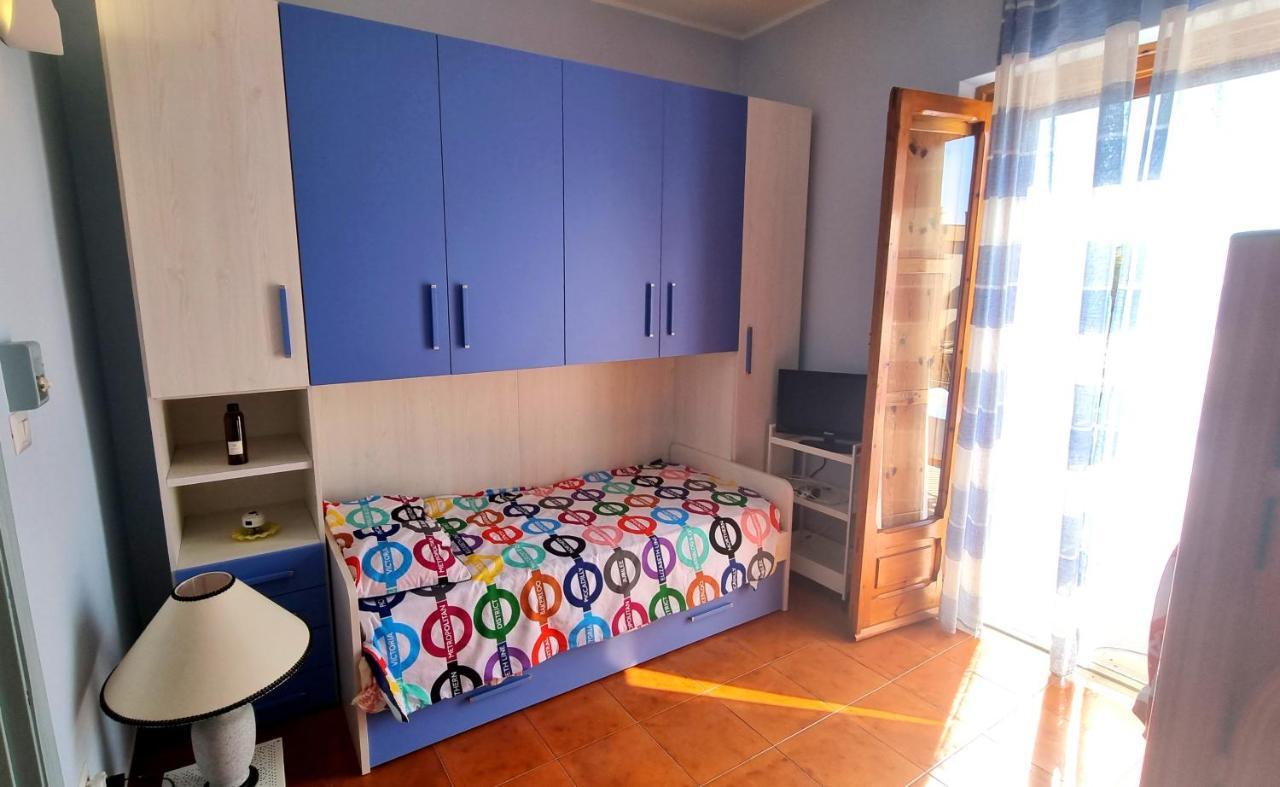 טרני Casa Vacanze Cristoforo Colombo Holiday מראה חיצוני תמונה