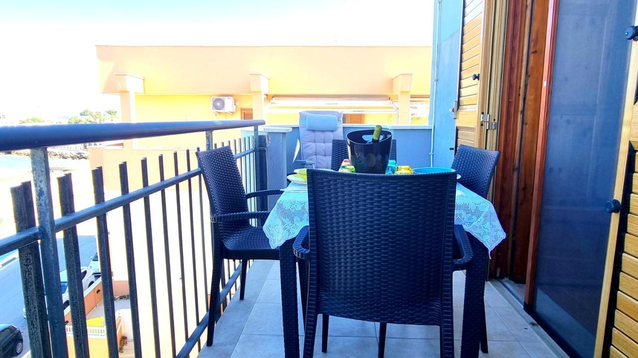 טרני Casa Vacanze Cristoforo Colombo Holiday מראה חיצוני תמונה